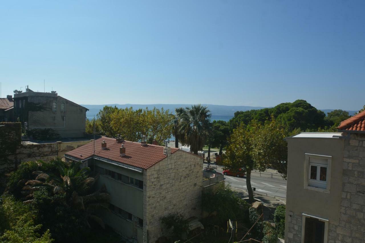 Apartment Mimica-Croatia , Omis , Center Exterior foto